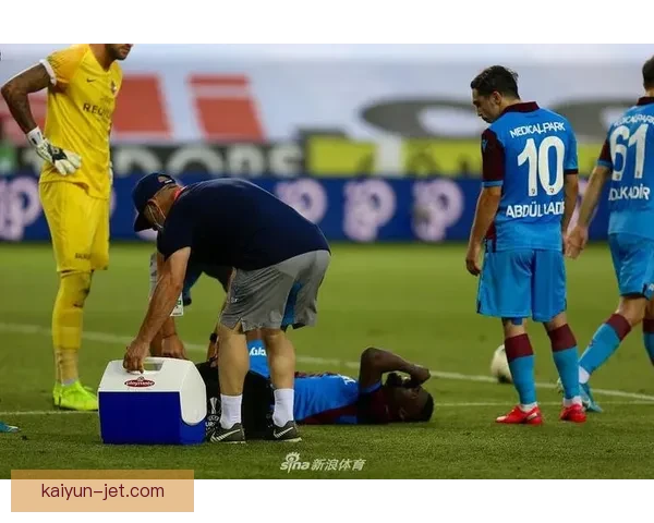 特拉布宗体育进攻套路