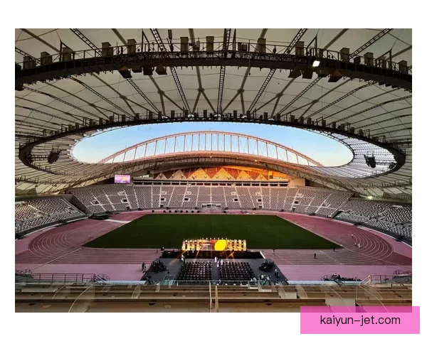 亚洲杯卡塔尔设施建设进展显著，赛事环境备受期待